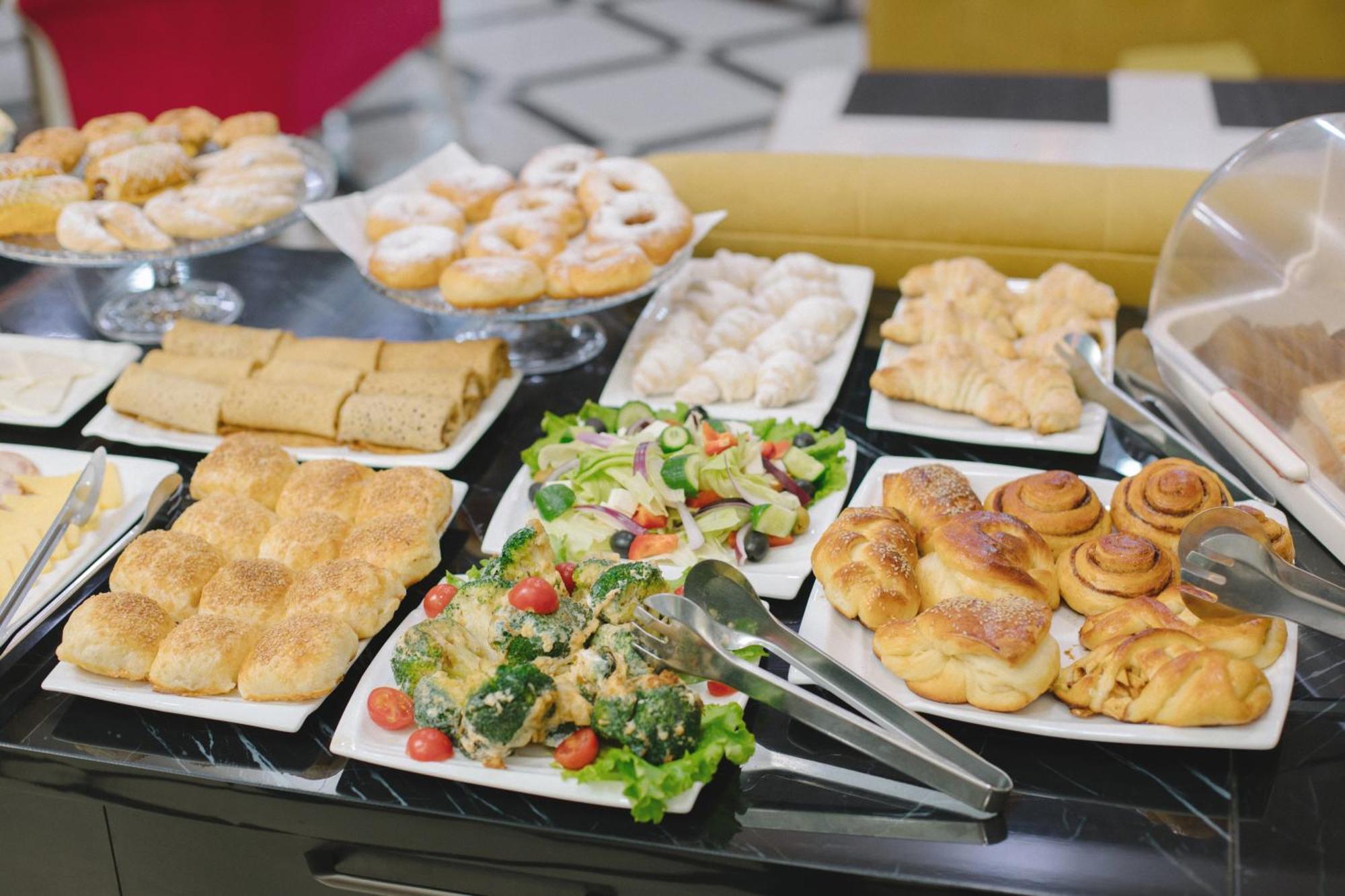 Dendi Plaza Hotel Bukhara Esterno foto