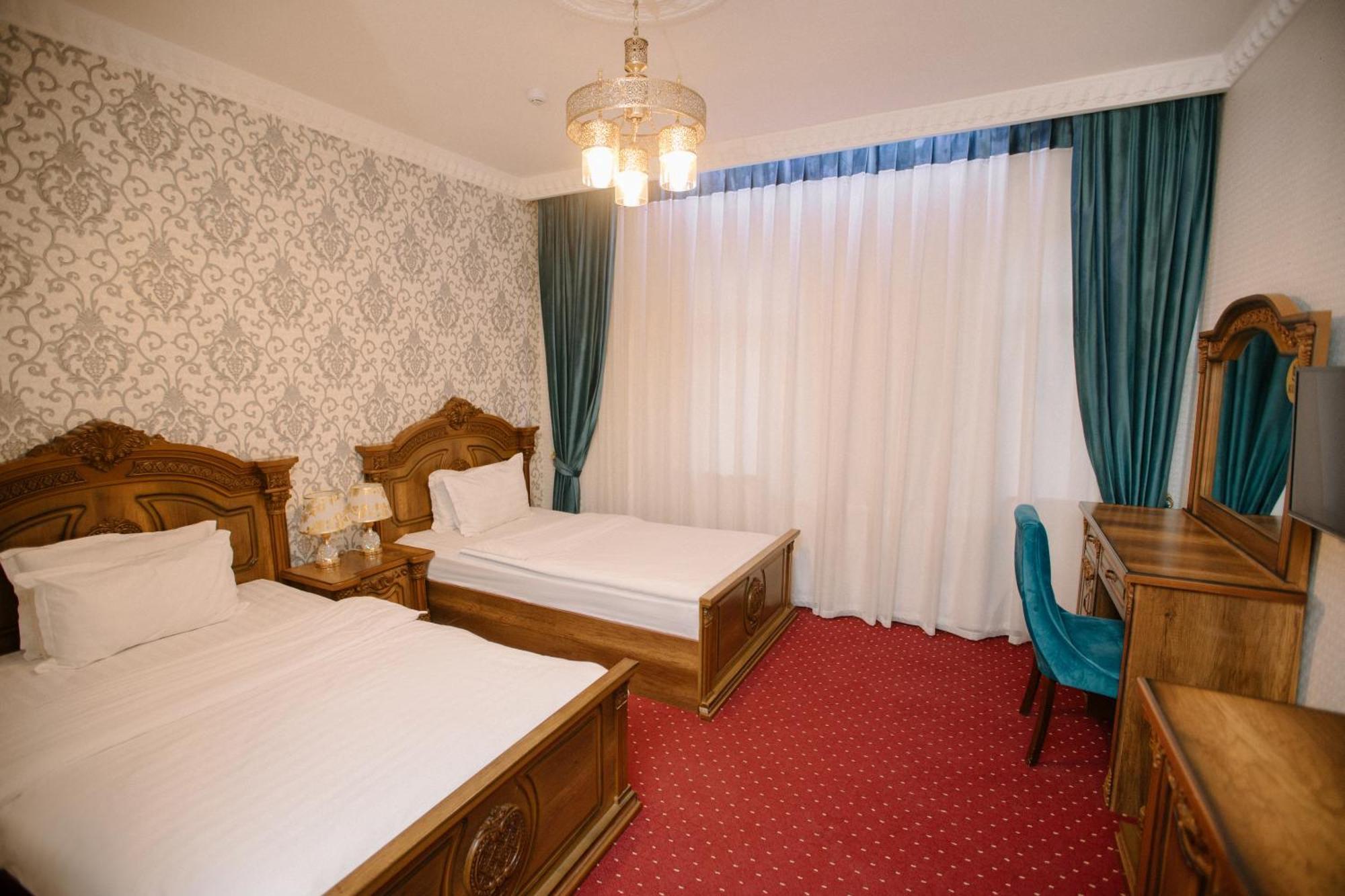 Dendi Plaza Hotel Bukhara Esterno foto