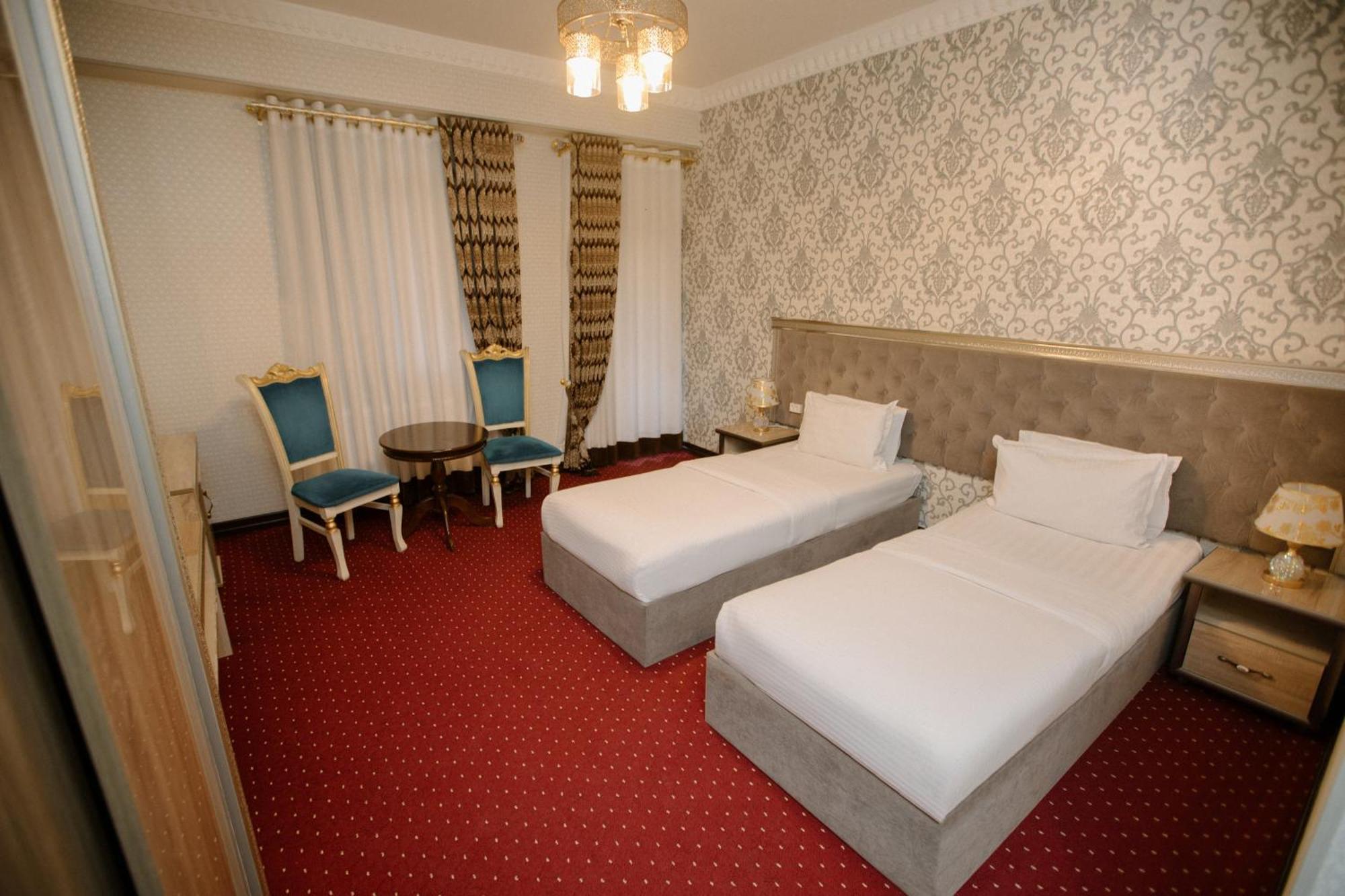 Dendi Plaza Hotel Bukhara Esterno foto